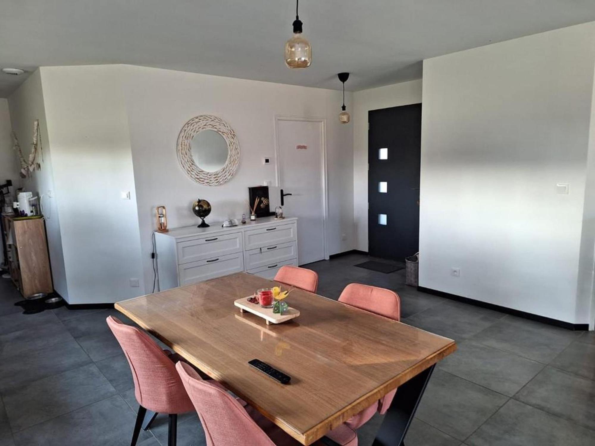 Attractive Holiday Home Near The Normandy Beach Saint-Germain-sur-Ay Exteriér fotografie